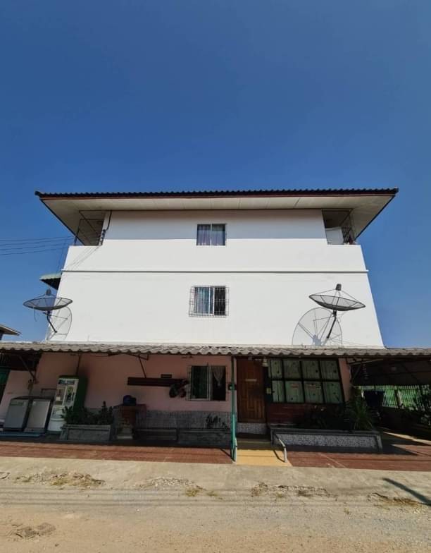 ขายกิจการหอพัก 15 ล้าน 100 ตรว. อาคาร 3 ชั้น 30 ห้อง ใกล้มหาวิทยาลัยเชียงใหม่ วิวดอยสุเทพ ชัดเจน ธรรมชาติ สงบร่มรื่น