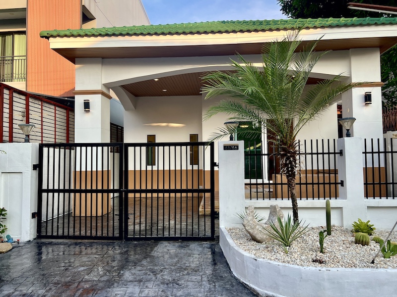 BS833 บ้านเดี่ยว 50 ตร.วา เมืองทองธานี แจ้งวัฒนะ ใจกลางเมืองทองธานี ทำเลดีมาก โซนแจ้งวัฒนะ ดอนเมือง ปากเกร็ด นนทบุรี