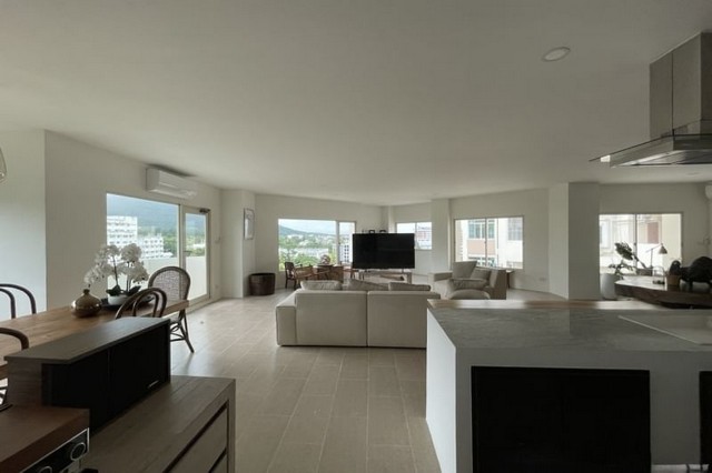 SkyBreeze Condo 2นอน ขายพร้อมผู้เช่า ใกล้ถนนคันคลอง