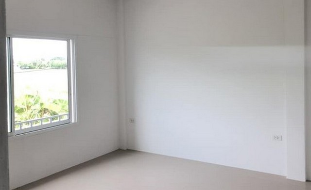 ให้เช่าโกดัง สร้างใหม่ พื้นที่ใช้สอย 800ตารางเมตร มีออฟฟิศ 2 ชั้น  พิกัด ไทรน้อย-ศาลายา