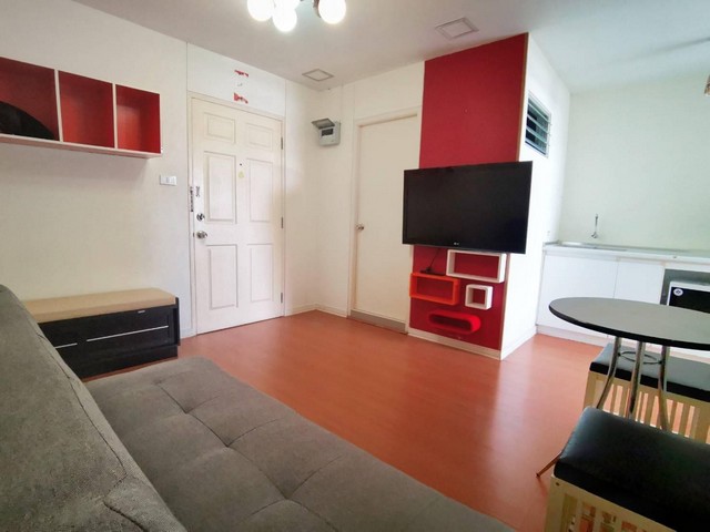 ให้เช่า คอนโด ลุมพินีคอนโดทาวน์ บดินทร์เดชา รามคำแหง 43/1 ใกล้มหาวิทยาลัยรามคำแหง โรงเรียนบดินทร์เดชา ขนาดห้อง: 28 ตร.ม.