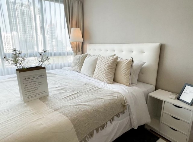 ให้เช่า โครงการเมโทรลักซ์รัชดา ชั้น 8 ขนาด 43 ตรม.(2ห้องนอน)   2 ห้องนอน เฟอร์นิเจอร์ครบ พร้อมลากกระเป๋าห้องอยู่ได้เลยค่ะ 