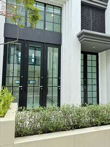 ขายโฮมออฟฟิศหรูมีลิฟต์+สระว่ายน้ำ 350-450sq.m. One Atelierพหลโยธิน ใกล้Btsเสนา มือ1โครงการ