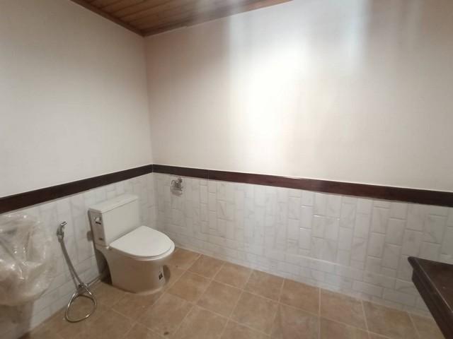 ให้เช่าบ้านเดี่ยว 2 ชั้น 220 ตรว. ติดถนนซอยพัฒนาการ 43 ทำเลดี ใกล้รถไฟฟ้าสายสีเหลือง และทางด่วน เหมาะทำโชว์รูม ออฟฟิศ สปา