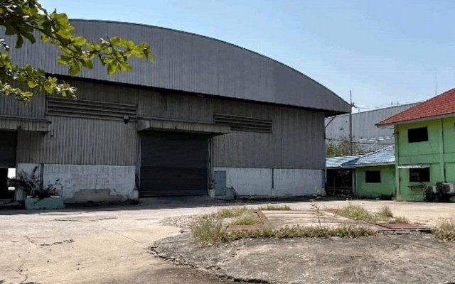  ให้เช่าโกดัง 1900 ตารางเมตร มีใบอนุญาต ร.ง.4  ซอยวัดนครชื่นชุ่ม พุทธมณฑลสาย 4