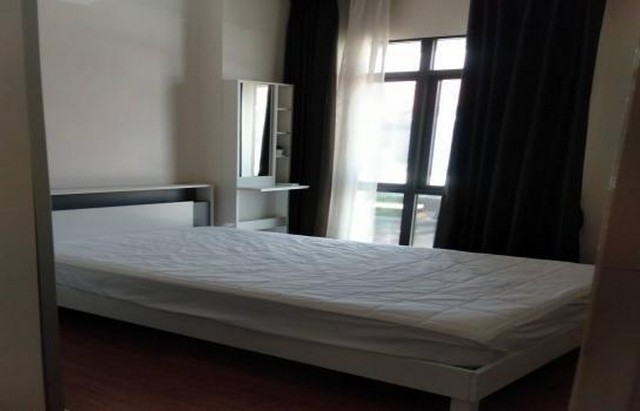 C4527 ให้เช่าและขายบ้านเดี่ยว 2 ชั้น โครงการออร่า ซอยรามคำแหง 94 เฟอร์นิเจอร์ครบ ใกล้ห้างเดอะพาซิโอ