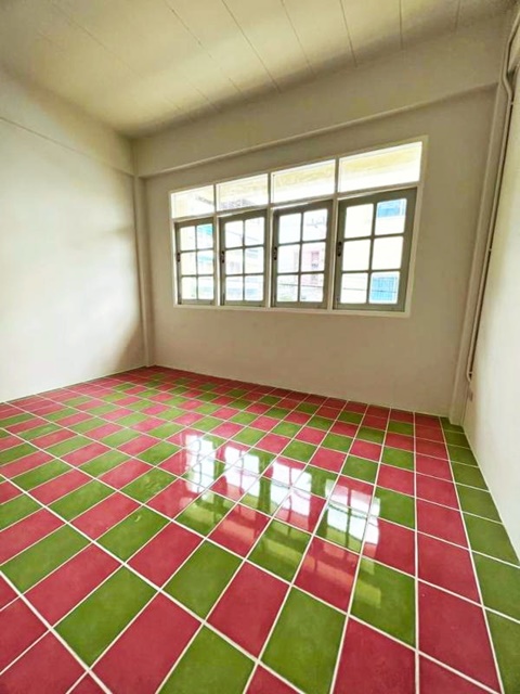 ใหม่! รถไฟฟ้าสายสีชมพู ให้เช่า อาคารพาณิชย์ 3 ชั้น รามอินทรา กม.4 450ม.  7-11 80ม จดทะเบียนได้ 16 ตร.วา  ลาดปลาเค้า 185 ตร.ม. บิ๊กซี Extra