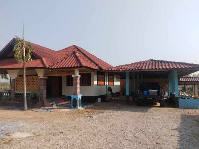   Code ID :  PGTRG-LB-A-660008  ราคา 1,050,000   บาท ▸ เนื้อที่ 38.60 ตร.ว  พื้นที่ใช้สอย 148 ตร.ม.  * 2 ห้องนอน 1 ห้องน้ำ   * 1 ที่จอดรถ   บ้านหันไปทางทิศตะวันออกเฉียงเหนือ  พิกัดทรัพย์ : https://maps.app.goo.gl/m1Uw9pD2VYwtg9uk9  สถานที่ใกล้เคียง ▸ใกล้  โรงพยาบาลส่งเสริมสุขภาพตำบลลิพัง ▸ใกล้  ตลาดสดเทศบาลตำบลทุ่งยาว ▸ใกล้  โรงพยาบาลปะเหลียน ▸ใกล้  PTT Station ปตท.ปะเหลียน   สอบถามเพิ่มเติม / นัดชม โทร. 097-419-5982(พลอย) โทร. 096-932-4624(ออมสิน) Line : @panaya (มี@ด้าน