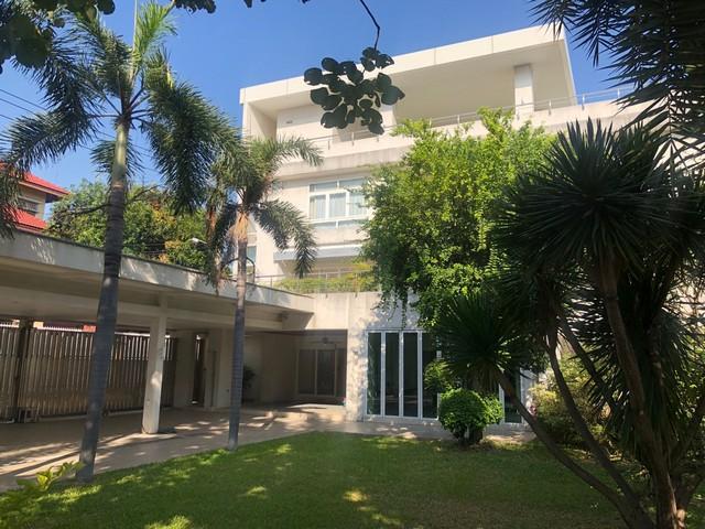 EPL-HR3556 ให้เช่าโฮมออฟฟิศขนาดใหญ่ 4 ชั้น ซอยสุขุมวิท 62 ใกล้BTSบางจาก ที่ดิน 200 ตารางวา พื้นที่ใช้สอย 700 ตารางเมตร  6 ห้องนอน