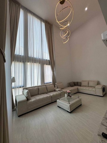 ให้เช่าทาวน์โฮมหรู 3.5 ชั้น 3 -4 ห้องนอน บ้านกลางเมือง คลาสเซ่ สุขุมวิท 77 อ่อนนุช 21 เฟอร์นิเจอร์ พร้อมเข้าอยู่ ใกล้ BTS อ่อนนุช