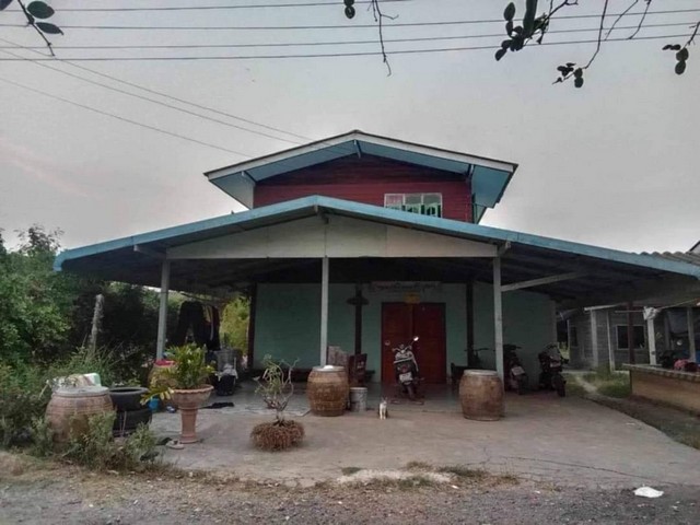 บ้านพร้อมที่ดิน เนื้อที่ 100 ตร.ว คลอง12 หนองเสือ ปทุมธานี 980,000 ถูกมาก