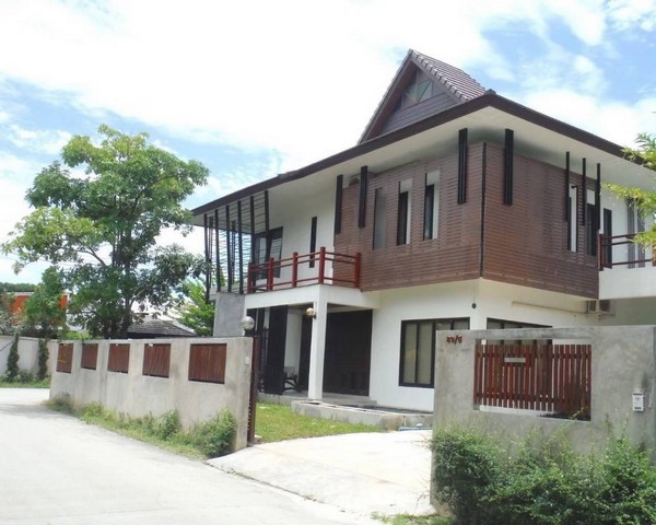 ขายบ้านเดี่ยว 2 ชั้น ขนาด 98 ตารางวา ตำบล สันกำแพง อำเภอ สันกำแพง จังหวัด เชียงใหม่