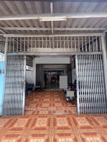 ขายด่วนอาคารพาณิชย์ ตึกแถว 5 ชั้น ซอยแฉล้มนิมิตร 5 แขวงบางโคล่ เขตบางคอแหลม กรุงเทพ