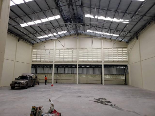 EPL-WH0752 ให้เช่าโรงงาร-โกดัง ใกล้ รพ. จุฬารัตน์ 3 ถนนเทพารักษ์  บางพลี ที่ดิน 180 ตรวพื้นที่  880 ตรม  ต. บางปลา อ. บางพลี