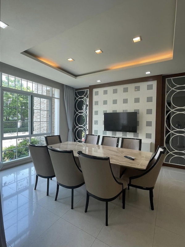 BH2975 ให้เช่า / RENTAL สไตล์บ้าน American luxury  แบบtypeใหญ่สุด หมู่บ้าน นาราสิริ บางนา กม.10 (NARASIRI BANGNA KM10)