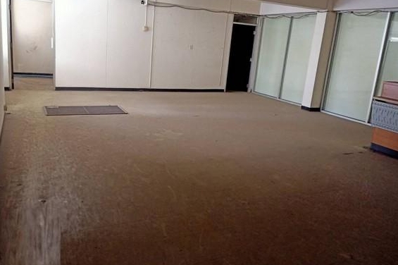 ให้เช่าอาคาร3ชั้น  4 คูหา ตรงข้ามตลาดนางเลิ้ง พื้นที่ 1,000 ตารางเมตร ถนน นครสวรรค์