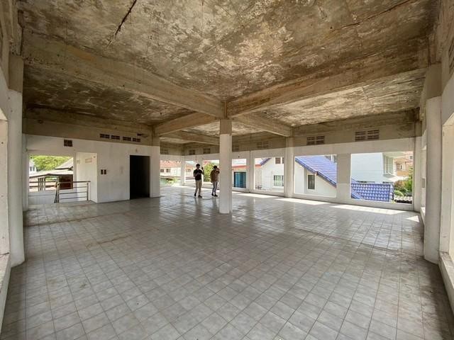 C4584 ขายอาคารสำนักงาน 2 ชั้น ถนนลาดพร้าว 64 ใกล้รถไฟฟ้าสายสีเหลือง สถานีโชคชัย 4 ใกล้ทาวน์อินทาวน์ เลียบด่วน 