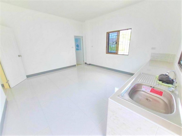 ขายบ้านเดี่ยวสร้างใหม่ หลังมหาลัยแม่โจ้  อำเภอสันทราย จ.เชียงใหม่ เนื้อที่ 55 ตาราวา