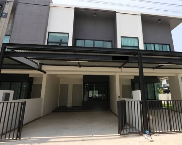 ให้เช่า 22,000 บาท/เดือน มาลาดาเมซ หางดง ทาวน์โฮม 2 ชั้น สไตล์โมเดิร์น เฟอร์นิเจอร์ครบ หิ้วกระเป๋าพร้อมเข้าอยู่ ไม่รับสัตว์เลี้ยง