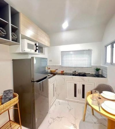 "คอนโดบ้านหอคำ" หลัง ม.เชียงใหม่ เฟอร์นิเจอร์ครบ หิ้วกระเป๋าเข้าอยู่ได้เลย ซื้อลงทุนปล่อยเช่าคุ้มค่า หรือซื้ออยู่เองก็สะดวกสบาย