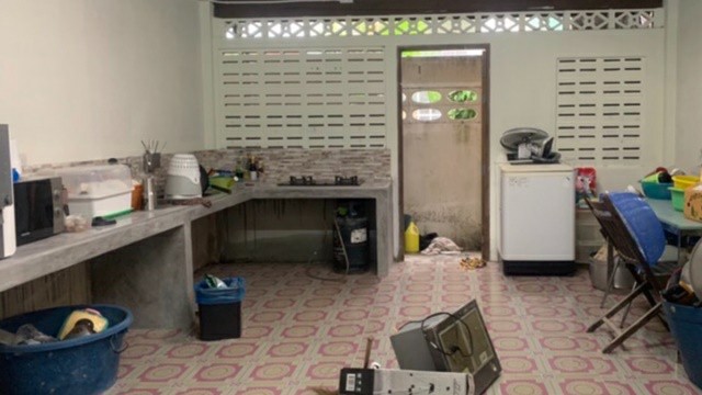 พังงา เพชรเกษม Big C ให้เช่า ติด ถนนใหญ่ แหล่งชุมชน  28 ตร.ว Market อาคารพาณิชย์ ตัวเมือง