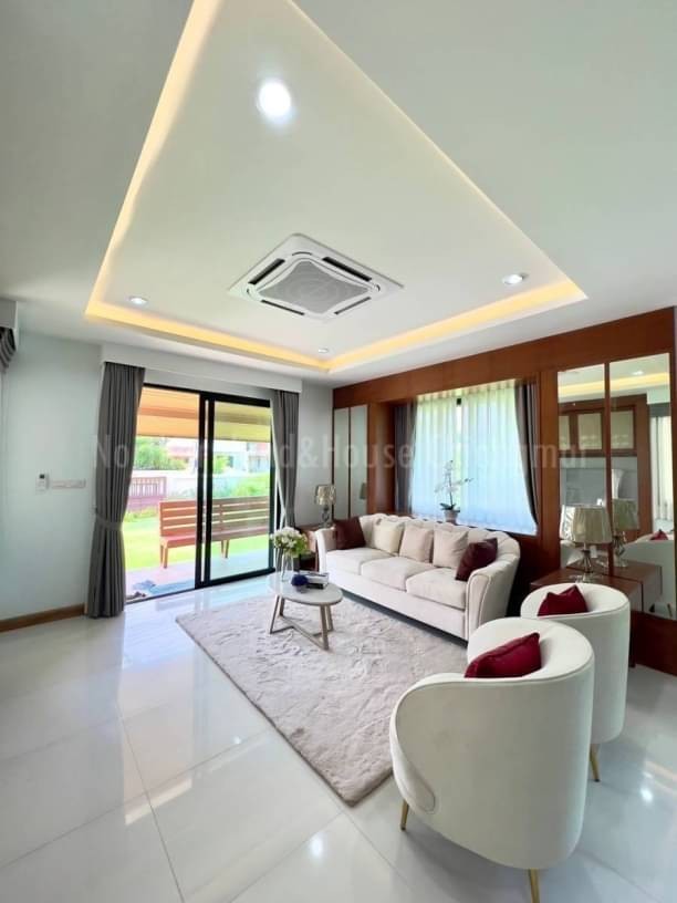 โซนหางดง ขาย 16.14 ล้าน 190 ตรว. 4 นอน 5 น้ำ บ้านเดี่ยว 2 ชั้น สไตล์ล้านนา​ ร่มรื่น บรรยากาศดี เนื้อที่กว้า ตกแต่งครบ พร้อมเข้าอยู่ได้เลย