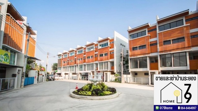  ให้เช่าทาวน์โฮมหรู 4 ชั้น พร้อมเฟอร์นิเจอร์ครบ หลังแหลมทอง ระยอง 