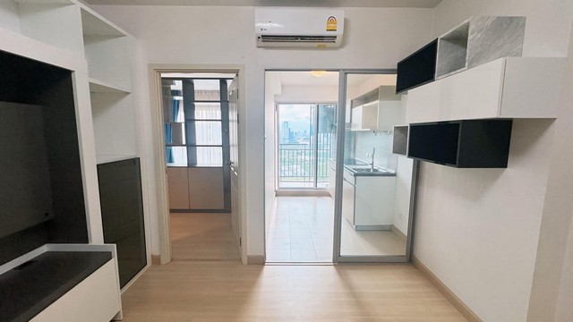 ขายคอนโดศุภาลัย เวอเรนด้า พระราม9 ขนาดห้อง 42 sqm ตึกB ชั้น 25 วิวสระว่ายน้ำ ค่าโอนคนล่ะครึ่ง