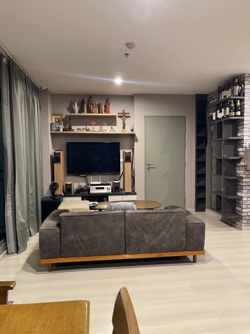 ให้เช่าไลฟ์คอนโดรัชดาภิเษก 67ตรม. 2ห้องนอน 2ห้องน้ำ ชั้น29 เฟอร์นิเจอร์/เครื่องใช้ไฟฟ้าครบ MRTห้วยขวาง 450 ม. 