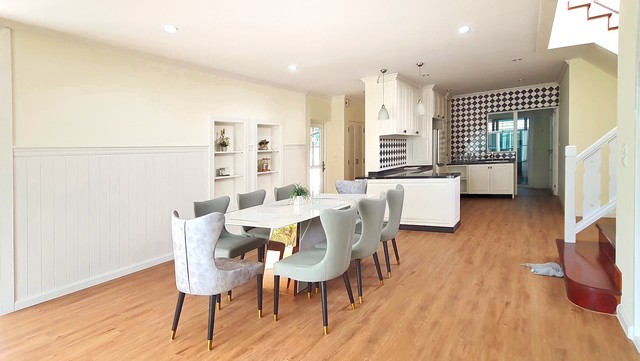 EA120287 Sale บ้าน Q House Avenue  พระราม5   ใกล้กับ ทางด่วนศรีรัช 24000000 BAHT  162 sq.wa Hot!!