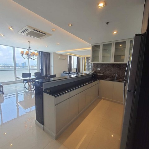 The Four Wings Residence.ARL: Hua MakSize: 300 sqm., 3 bedrooms, 4 bathrooms Floor: 26 unblocked view Rental price: 130,000baht/month Ref.: 122567Listing Detail: www.rent-bangkok-condo.com/properties/122567/Co-agents are welcome. - - -Contact us for more information or arrange a viewing:Email. rbc.rentbangkokcondo@gmail.comCall. 066-0588-655Line ID: @rentbangkokcondohttps://lin.ee/9cMeMxeWhatsapp: 0660588655Wechat 微信: rentbangkokcondo