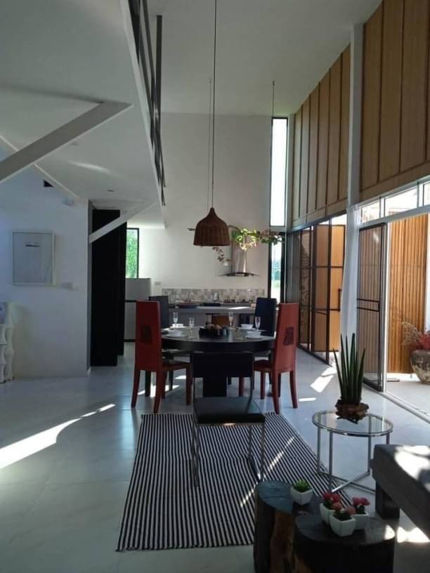 ขาย/ให้เช่า โซนหางดง พูลวิลล่า สไตล์โมเดิร์นสุดหรู เฟอร์นิเจอร์ครบ ใกล้กาดฝรั่ง ใกล้สนามบิน 15 นาที เดินทางสะดวก พร้อมเข้าอยู่