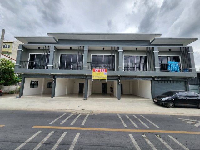 ขายทาวน์เฮ้าส์ โครงการใหม่  เนื้อที่ 16 ตร.วา  ต.หนองแขม อ.หนองแขม จ.กรุงเทพ   ZW405