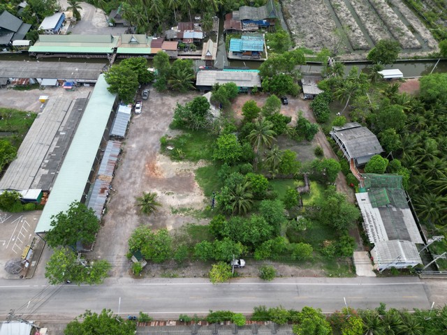 ขายที่ดินพร้อมสิ่งปลูกสร้าง เนื้อที่ 3-3-70.6 ไร่ ใกล้ตลาดน้ำอัมพวา  ต.ท่าคา อ.อัมพวา จ.สมุทรสงคราม  ZW402