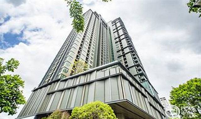 ให้เช่า คอนโดวิสซ์ดอม สเตชั่น รัชดา-ท่าพระ ชั้น 30 จากทั้งหมด 37 ชั้น 1 อาคาร พื้นที่ 28 ตรม. โครงการอยู่ตรงข้ามเดอะมอล์ ท่าพระ มีสะพานเชื่อม เข้าห้าง ห่างจาก BTS สถานีตลาดพลู 200 ม. ภายในตกแต่งพร้อมเฟอร์เครื่องใช้ไฟฟ้าครบ มี ทีวี ตู้เย็น แอร์ 2 ตัว เครื่องซักผ้า ไมโครเวฟ เครื่องทำน้ำอุ่น ห้องนอนและส่วนครัวแยกเป็นสัดส่วน พร้อมสิ่งอำนวยความสะดวกภายในโครงการสถานที่ใก