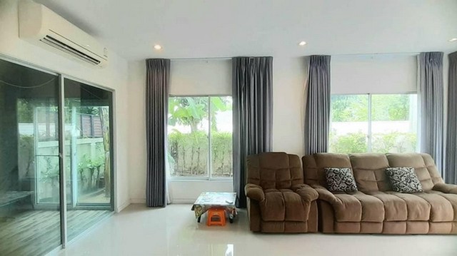 บ้านแฝดหลังมุม ส่วนตัวที่ซู้ดหมู่บ้านคาซ่าแกรนด์ มิตรสัมพันธ์ บางแสน-ชลบุรี