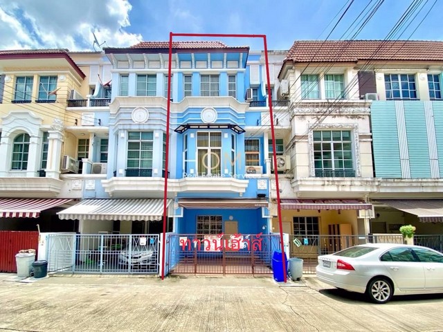 ขายและให้เช่าทาวน์เฮ้าส์ 3 ชั้น หมู่บ้านกลางเมือง เดอะปารีส รัชวิภา ถนนรัชดาภิเษก จตุจักร กรุงเทพฯ