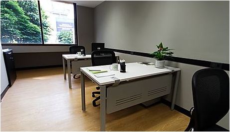 ออฟฟิศตกแต่งพร้อมใช้ ราชประสงค์ อาคารสยามทาวเวอร์ มีพนักงาน 1 ท่านขึ้นไป  ลุมพินี ปทุมวัน  บีทีเอสสยาม โทร 025125909,  084-543-4833 ดูข้อมูลอาคารอื่นที่ www.irentoffice.com ยินดีรับฝากขาย-เช่าสำนักงาน- รองรับพนักงานตั้งแต่ 1 ท่านขึ้นไป ราคาค่าเช่าประมาณ 8,000 บาทขึ้นไป- มีอุปกรณ์สำนักงานครบทั้งโต๊ะ เก้าอี้ ตู้เก็บเอกสาร พร้อมใช้- ระบบอินเตอร์เน็ต และ wifi ตลอดระยะเวลาทำงาน- มีพนักงานต้อนรั