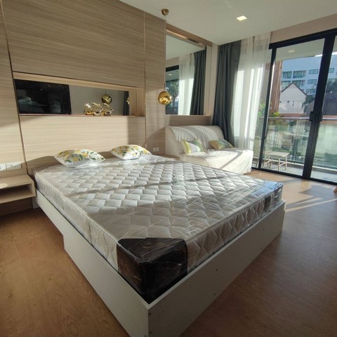 #CS020 For Sale : Phuket Town, The Beach Condotel, 1 bedroom 1 bathroom 2nd flr.The Beach Condotel- 1 bedroom- 1 bathroom- Area size 29.47 sq m. Nearby places- Kata Beach- Makro- Karon Beach Price 5,214,210 baht-----------------------------------#CS020 สำหรับขาย : เดอะ บีช คอนโดเทล 1 ห้องนอน 1 ห้องนํ้าเดอะ บีช คอนโดเทล- 1 ห้องนอน- 1 ห้องน้ำ- ขนาดพื้นที่ 29.47 ตร.ม. สถานที่ใกล้เคียง- หาดกะตะ- แม็คโคร- หาดกะรน ราคา 5,214,210 บาท---------------------------------Avery Properties Co.,Ltd.Page : www.facebook.com/wheretoliveinphuketWebsite : www.wheretoliveinphuket.comEmail : averyproperties2022@gmail.comTel/WhatsApp : 081-5926451 Line OA : @averypropertyhttps://lin.ee/7crtbqR