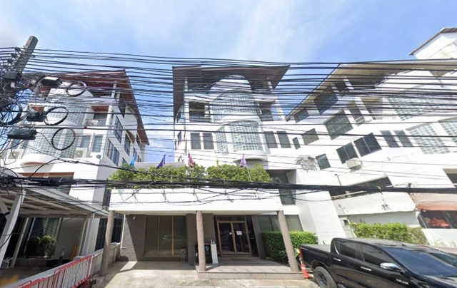 ให้เช่า เหม่งจ๋าย รัชดา จองก่อนได้ เลียบด่วนเอกมัย 9นอน อาคาร 5 ชั้น Stand Alone 906 ตรม. 114 ตรว. 9น้ำ จอดรถได้ 9 คัน ลาดพร้าว