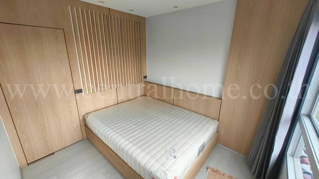 รหัสทรัพย์  5618คอนโด แอสปาย ลาดพร้าว 113 ชั้น 7 ราคาถูก ห้องบิ้วเต็ม ติด MRT บางกะปิ ที่ตั้ง : ซอย ลาดพร้าว 113 แขวงคลองจั่น เขตบางกะปิ กรุงเทพมหานคร 10240รายละเอียดทรัพย์- อาคารสูง 8 ชั้น, อยู่ชั้นที่ 7, ขนาดห้อง 28.72 ตารางเมตร, วิวรถไฟฟ้า , มองเห็นเดอะมอล์- 1 ห้องนอน, 1 ห้องน้ำ, 1 ห้องรับแขก, 1 ห้องครัว, และ พื้นที่รับประทานอาหาร - แอร์ 2 เครื่อง,  - ค่าส่วนกลาง 65 บาทต่อตารางเม