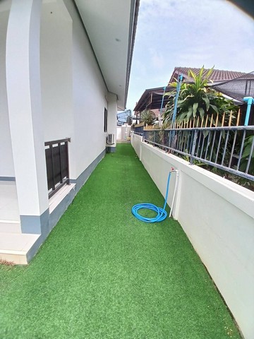 ขายด่วน บ้านเดี่ยว 83 ตร.วา หมู่บ้านอุดมศักดิ์  สัตหีบ ชลบุรี    ZJ117