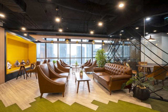 ออฟฟิศตกแต่งพร้อมใช้ รัชดา พระราม9  อาคารซีพี2 ฟอร์จูน มีพนักงาน 1 ท่านขึ้นไป