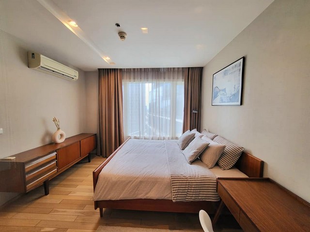 Siri at Sukhumvit private nice peaceful 19th floor BTS Thonglor