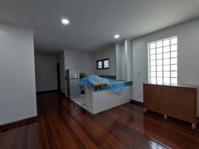 EPL-HR3590 ให้เช่าบ้านเดี่ยว.ย่านเกษตรนวมินทร์ ใกล้ร.ร.เลิศหล้า ถ. ประเสริฐมนูกิจ  เนื้อที่ 113 ตรว.พื้นที่ใช้สอยประมาณ 400 ตรม. 8 ห้อง