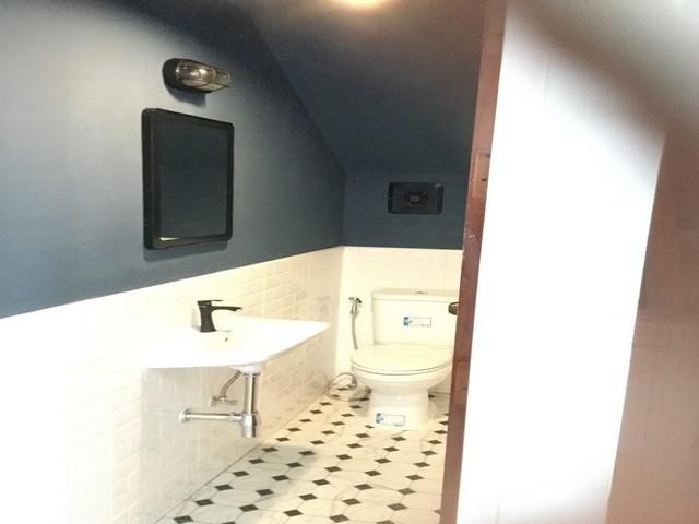 POR4481 ให้เช่า ทาวน์โฮม  หลังมุม 3 ห้องนอน โครงการ Villa วิลล่า 49 ซอยสุขุมวิท 49  *** เลี้ยงสัตว์ได้ คลองตันเหนือ เขตวัฒนา เดินทางสะดวก