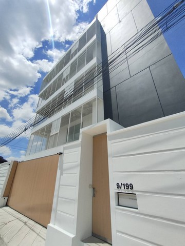 ขายสำนักงานสร้างใหม่6ชั้น 1500 ตร.ม.พร้อมลิฟท์ย่านงามวงศ์วานหลักสี่ประชาชื่นซอยชินเขตใกล้การไฟฟ้าสนง.ใหญ่ใกล้นอร์ธปาร์ค,ใกล้มหาวิทยาลัยธุรกิจบัณฑิตย์ราคาขาย 60,000,000 บาท ( ค่าใช้จ่ายวันโอนฝ่ายละครึ่ง)ราคาเช่า 330,000 บาท / เดือน (ประกัน 3 เดือน ล่วงหน้า 1 เดือน สัญญาขั้นต่ำ 3 ปี ) (ปล่อยเช่า 100 ตารางวา)ที่ตั้ง ถนนงามวงศ์วาน ซอยงามวงศ์วาน 43 แขวง ทุ่งสองห้อง เขต หลักสี่ กรุงเท�