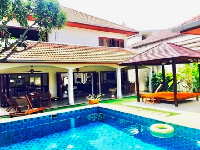 ขาย-เช่า Pool Villa พัทยา 152ตรว. 4นอน ทัพพะยา 4น้ำ เฟอร์ครบ ทิฟฟานีโชว์ 2.5 กม. ตลาดน้ำ4ภาค 4 กม.