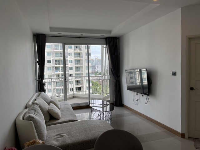 *** Sell Supalai Wellington 1 ***** Near MRT Thailand Cultural CentreTower 4 9 floors, 2 bed 2 bath 87.41 sq.m. and private parking ขายราคา 5,900,000 บาท ค่าธรรมเนียมโอนคนละครึ่ง สนใจสอบถามข้อมูล และนัดดู NC2247Mobile : 0969364419Line ID :@Goodassets (มี@)คลิกแอดไลน์ที่ลิ้งค์ >> https://lin.ee/BejSPLmeWe Chat : AchiwaraspE-mail : Bluealphahome@gmail.com…..หมายเหตุ *เผื่อความรวดเร็ว รบกวนแคปหน้าประกาศหรือส่งลิ้งทางไลน์+++++++++++++++++++++++