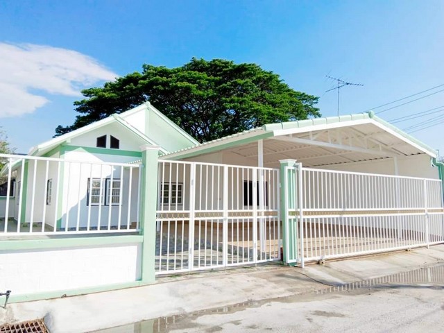 #บ้านดีบ้านสวยชลบุรีบ้านหนองรี#ขายบ้านเดี่ยวชั้นเดียว#บ้านพฤกษาการ์เด้น???? ต.หนองรี จ.ชลบุรีเนื้อที่​ 60​ ตรว​# สภาพพร้อมย้ายเข้าอยู่????3ห้องนอน,2ห้องน้ำ????1ห้องโถง1ห้องครัว????4จอดรถ????ราคา​ 2,xxx​ ลบ#ฟรีทุกค่าใช้จ่ายสนใจ/ติดต่อ​????081-4590982​ ลฎา☎️098- 9955449☎️098- 9955996AddLine​ID​: ladapa23​ดูทรัพย์​เพิ่มกด????https://www.facebook.com/profile.php?id=100072432487148...#ขายที่ดินหนองรี​ #ขายบ้านใหม่ ​#บ้านดีบ้านสวยชลบุรี​#บ้านมือสอง ​#ขา